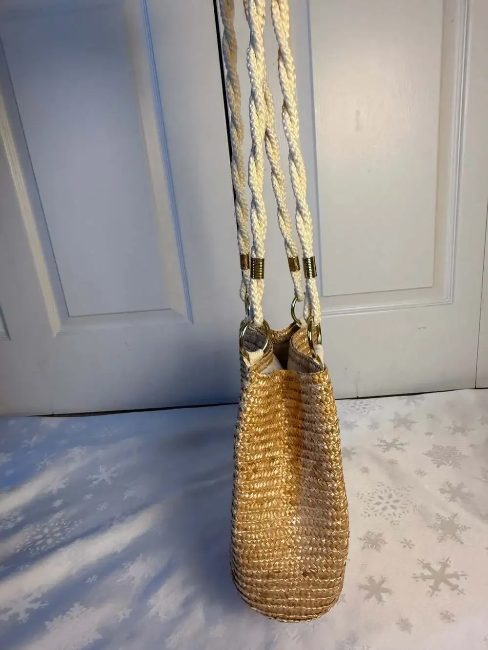 Vintage Gold Metallic Woven Straw Shoulder Bag Rope Handles Boho Resort Purse